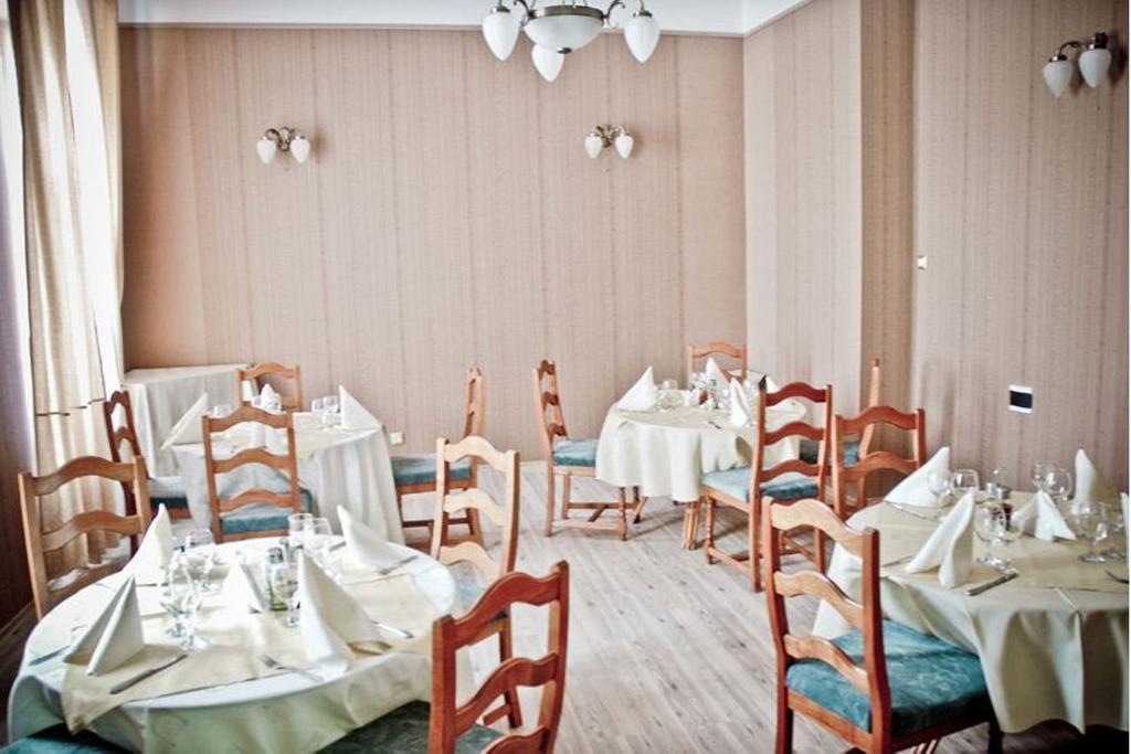 Hotel Arad Dış mekan fotoğraf